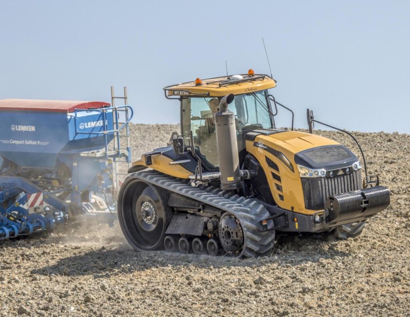 Трактор Challenger mt800