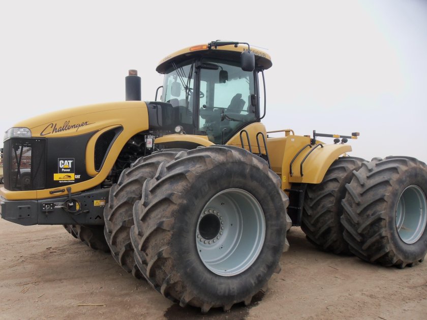 Трактор Челленджер МТ 965