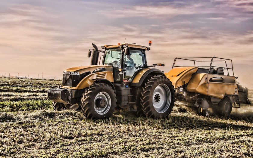 Трактора Challenger MT 600