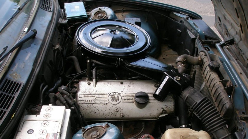 Двигатель БМВ м10