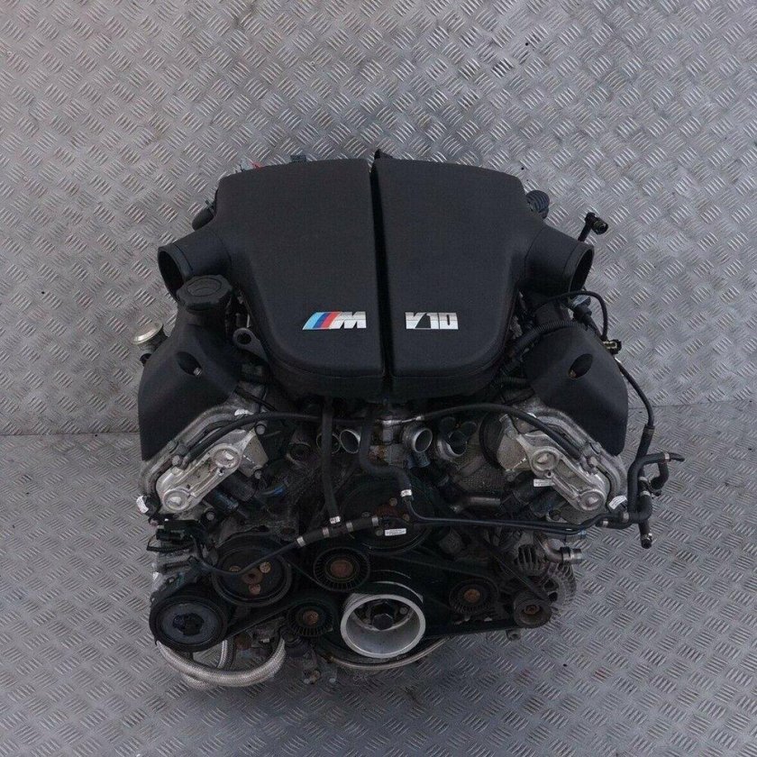 V10 BMW m5 мотор