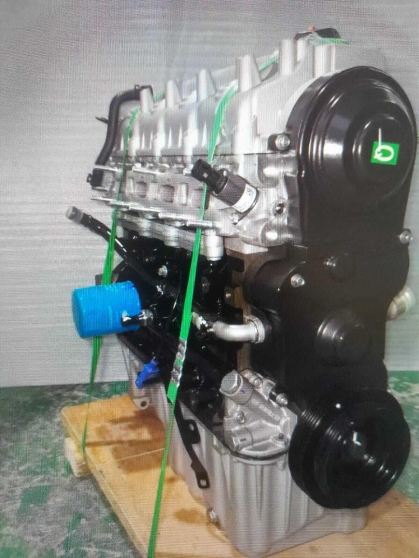 Двигатель в сборе