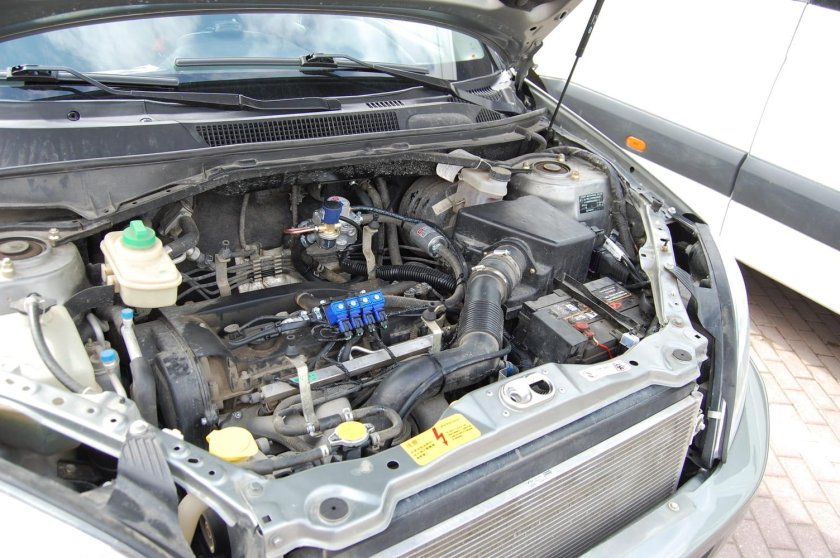 Подкапотное пространство Cherry tiggo2