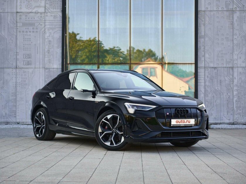 Ауди е трон