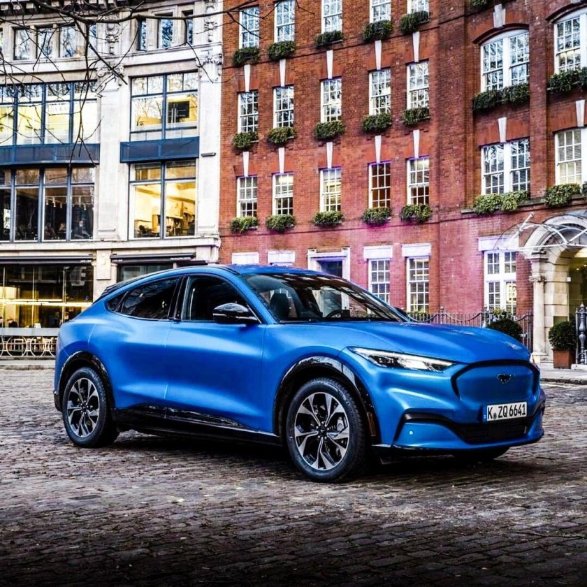 Форд Мустанг Mach e 2021