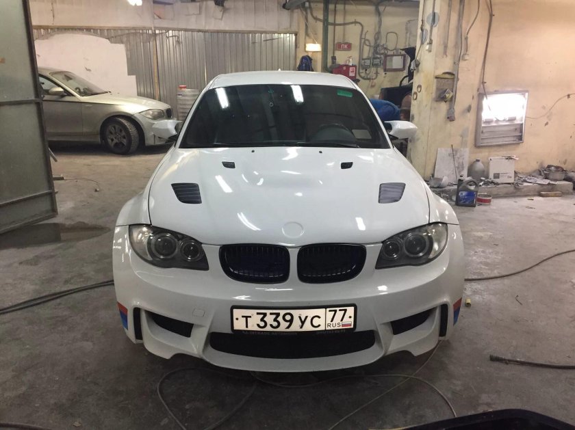 Е87 капот открытый