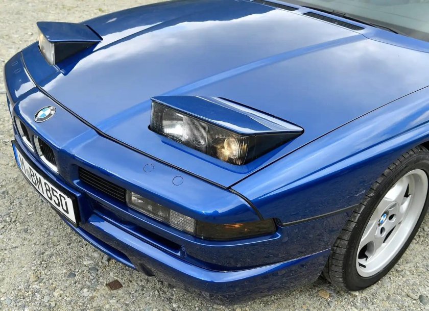BMW 850 CSI