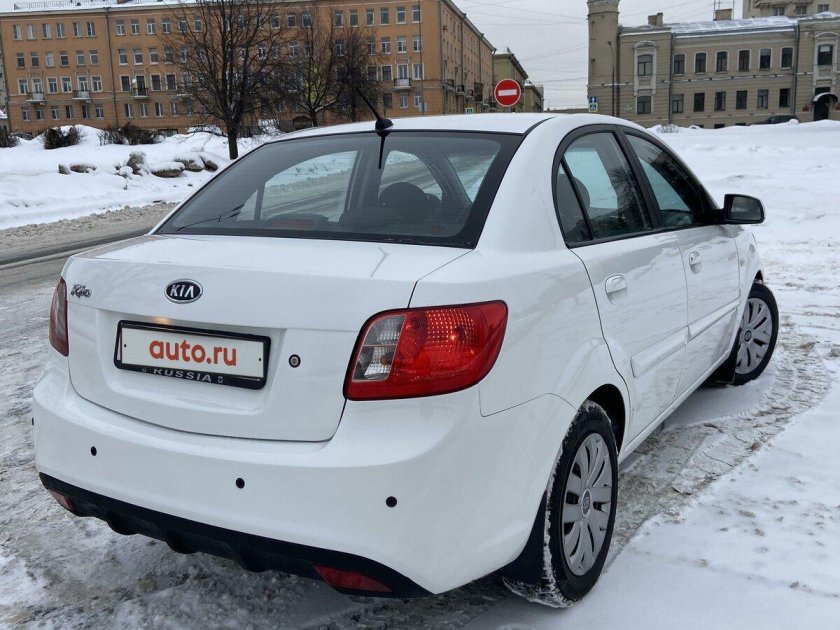 Kia rio 2011