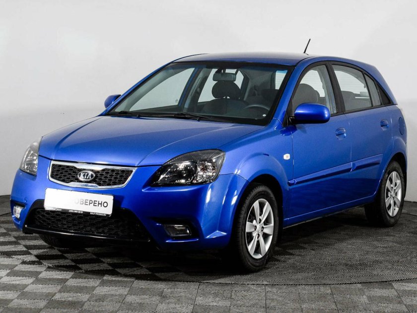 Kia Rio 2011 хэтчбек 1.4