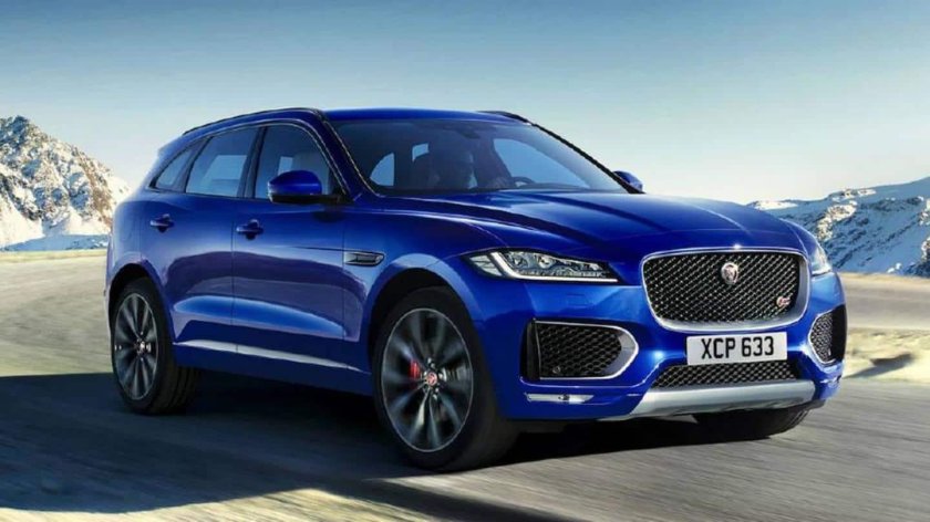 Желтый Ягуар кроссовер