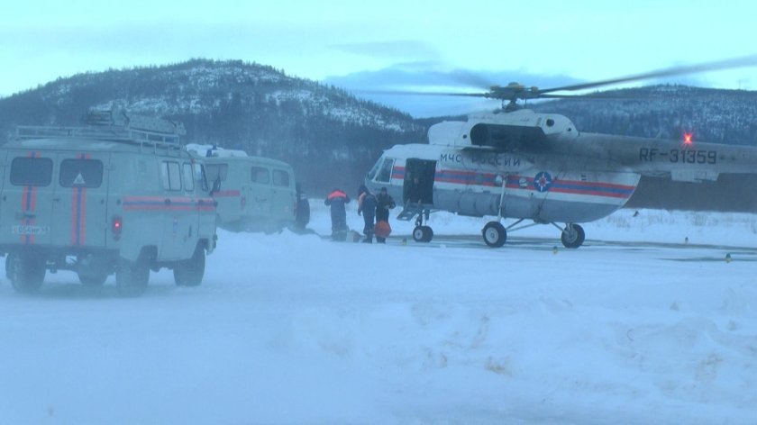 Вертолет МЧС России