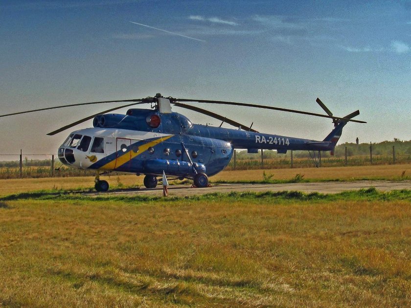 Ми-8 вертолёт