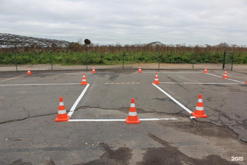 Площадка ГАИ В Гатчине