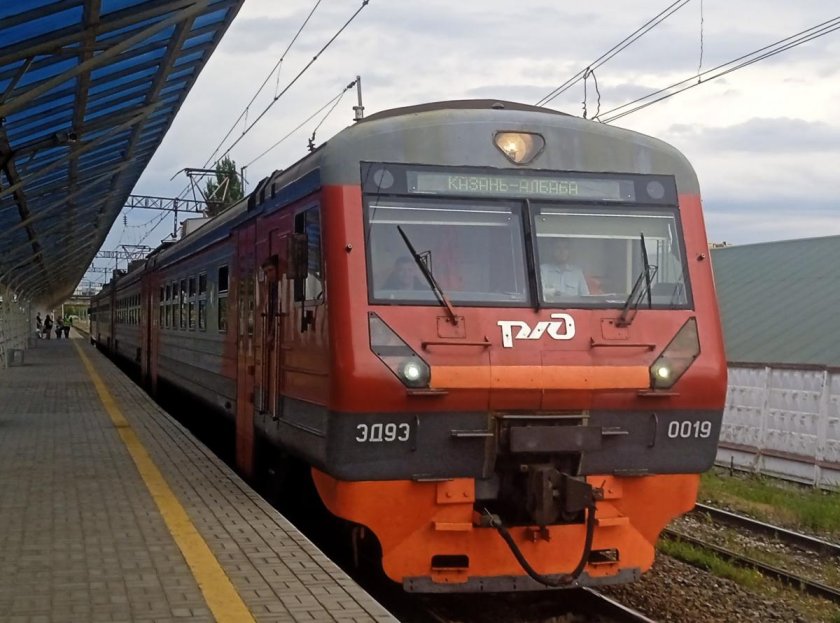 Электропоезд саратов волгоград