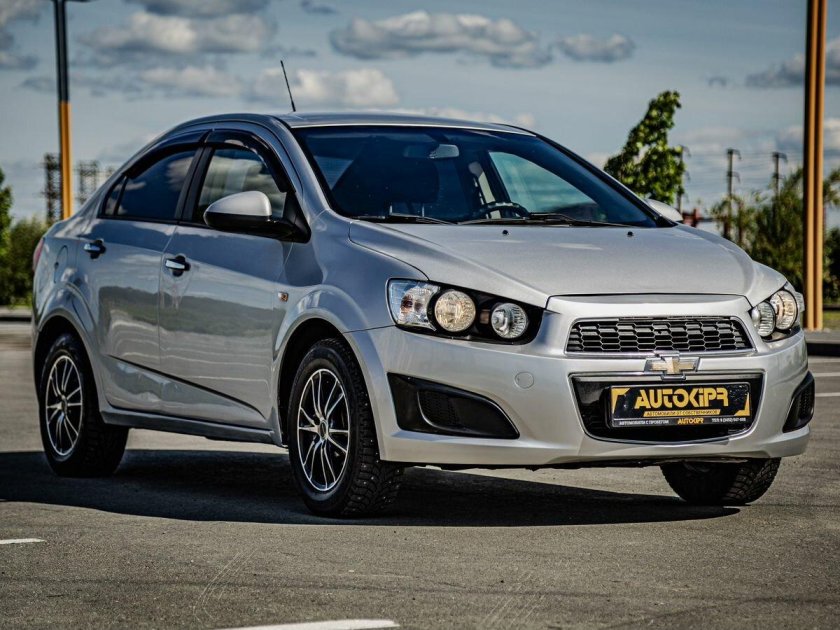 Chevrolet aveo ltz 2012