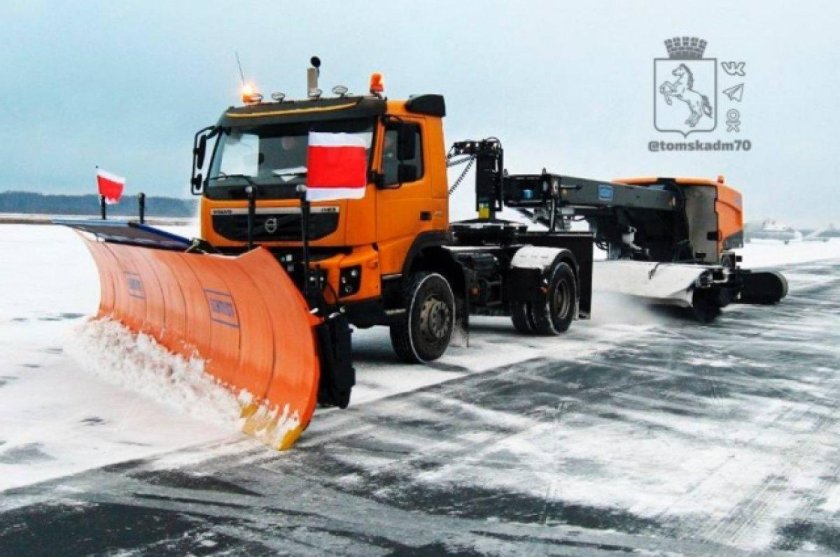 АСВ-4000 плужно-щеточная продувочная машина