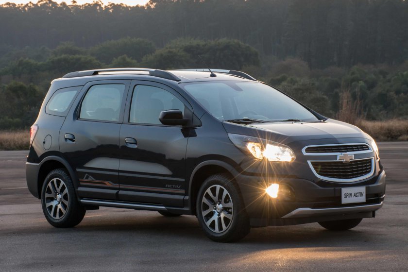 Шевроле компактвэн