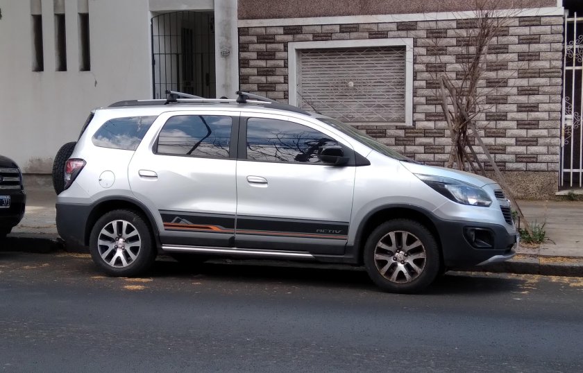 Шевроле спин цена