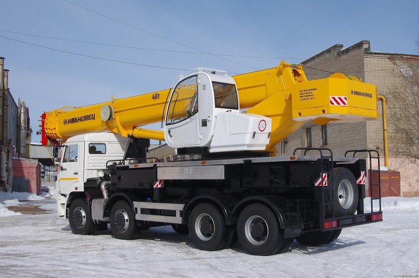 Автокран Ивановец КС-65740-8