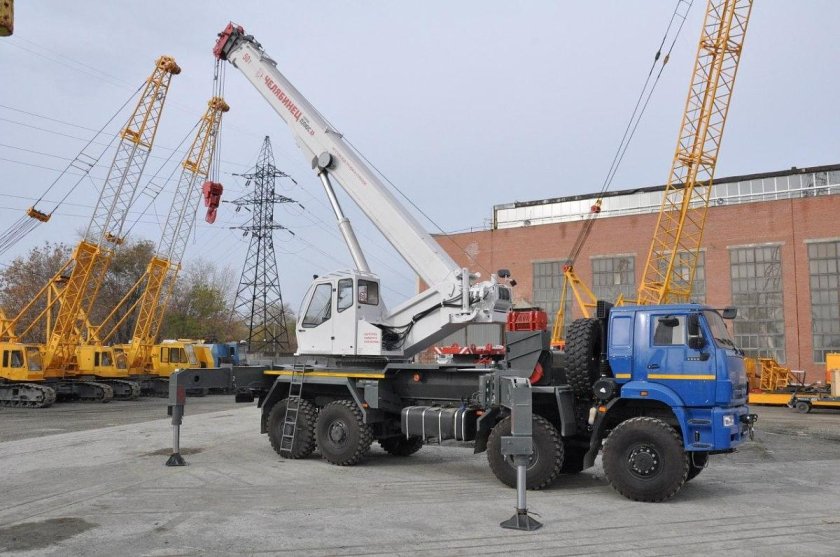 КАМАЗ КС 65717