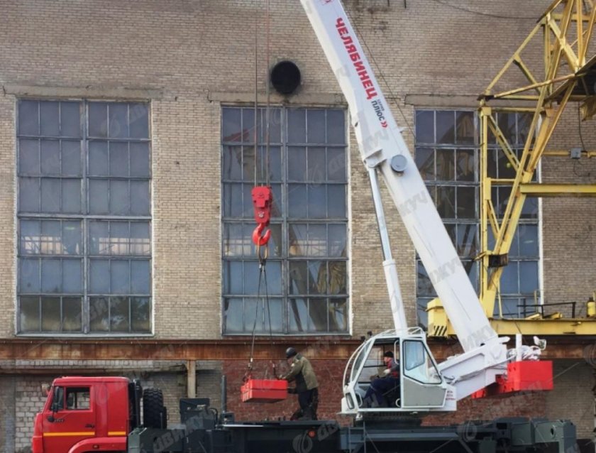 Автомобильный кран КС-65717