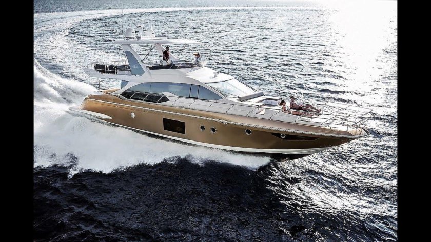 Моторные яхты Азимут