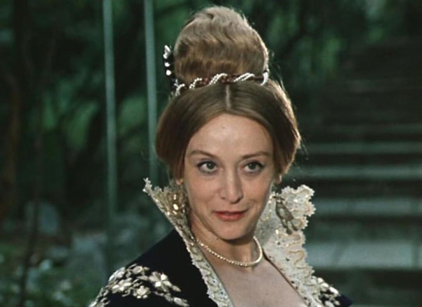 Маргарита Терехова фильм собака на сене