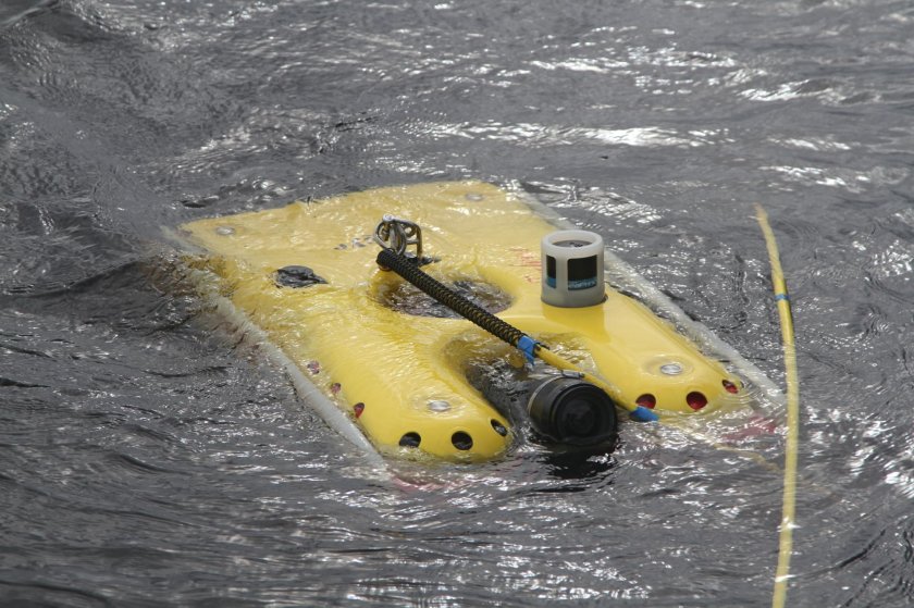 Телеуправляемый подводный аппарат Falcon