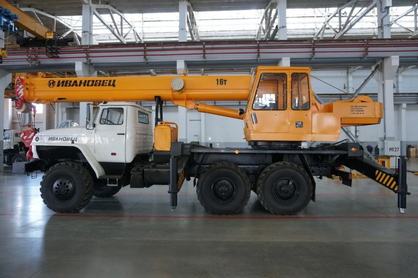 Автокран ивановец 25 тонн