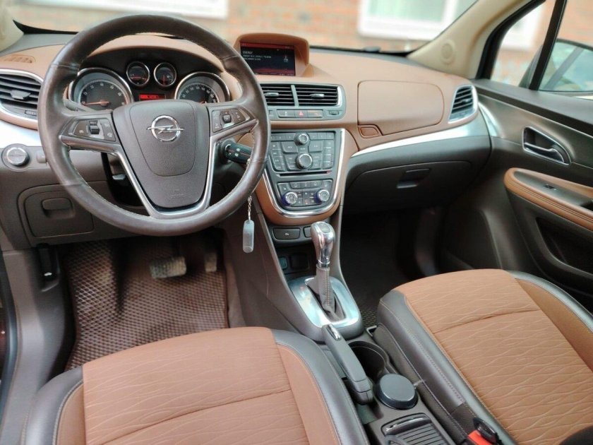 Опель мокка 2014 1.8