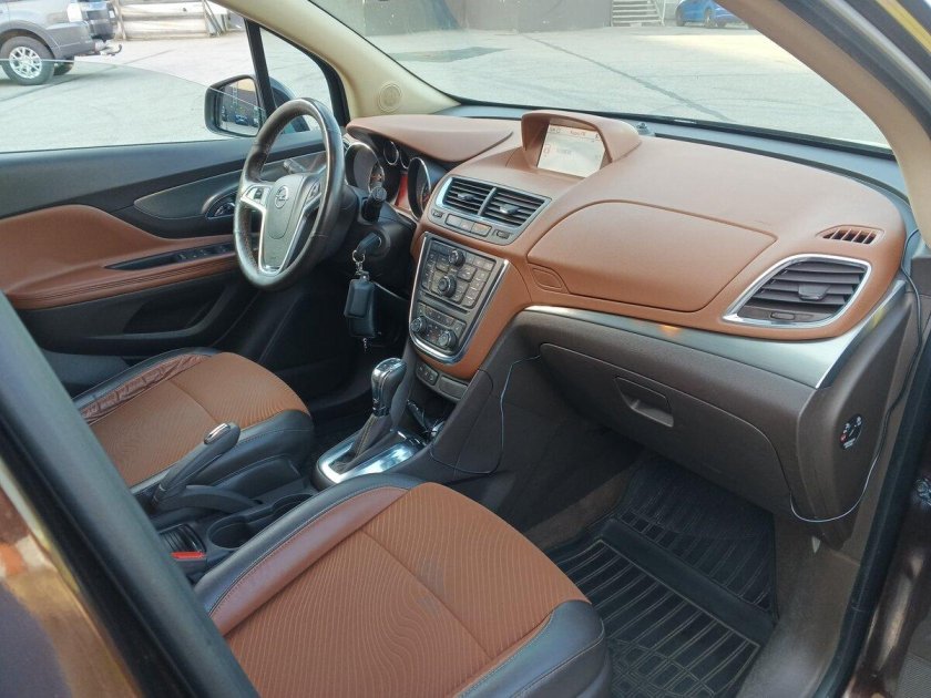 Опель мокко салон