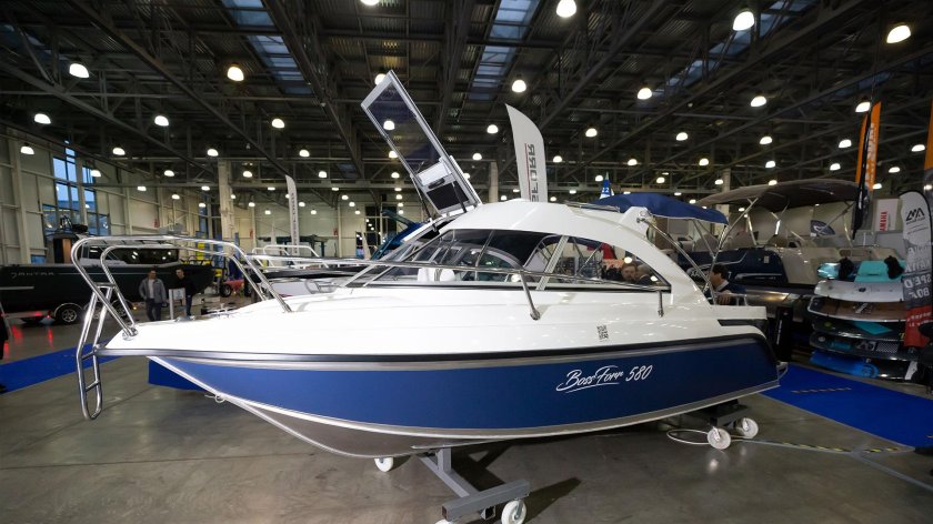 Катер BOSSFORR 580 HT