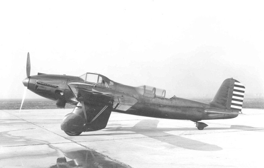 Curtiss a-12 Shrike