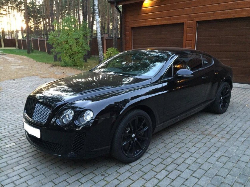 Бентли Континенталь черный