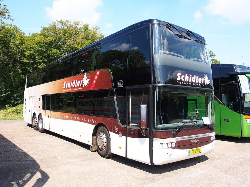 Автобус ВАНХУЛ двухэтажный