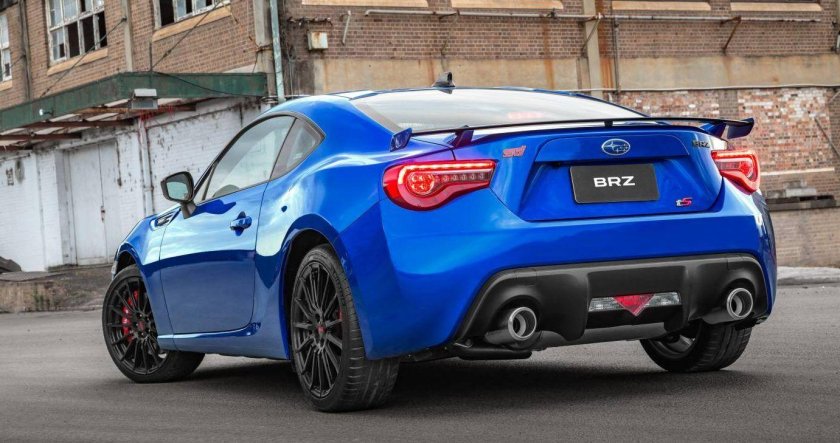 Субару брз 2018