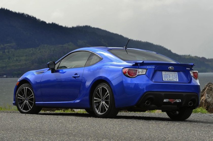 Субару брз 2