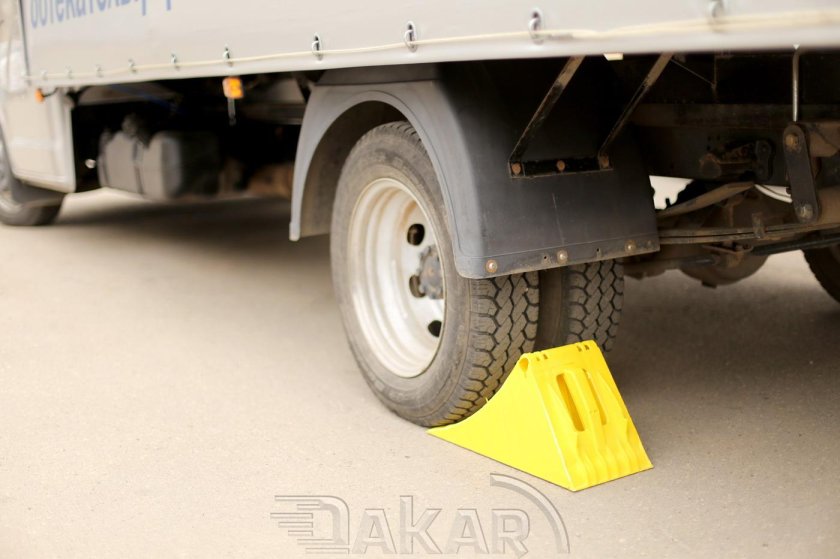 Противооткатные упоры с кронштейном 43118