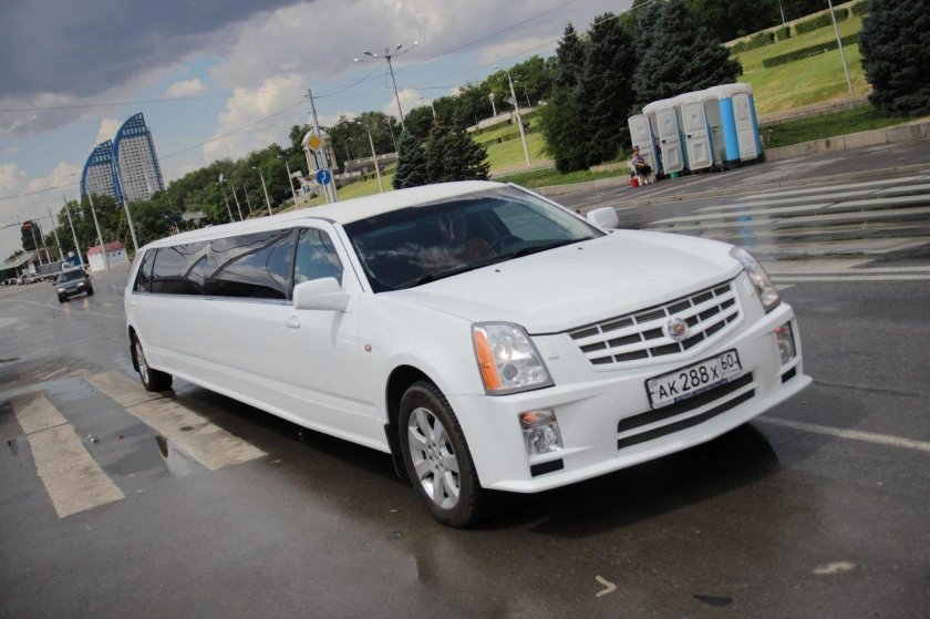 Кадиллак лимузин