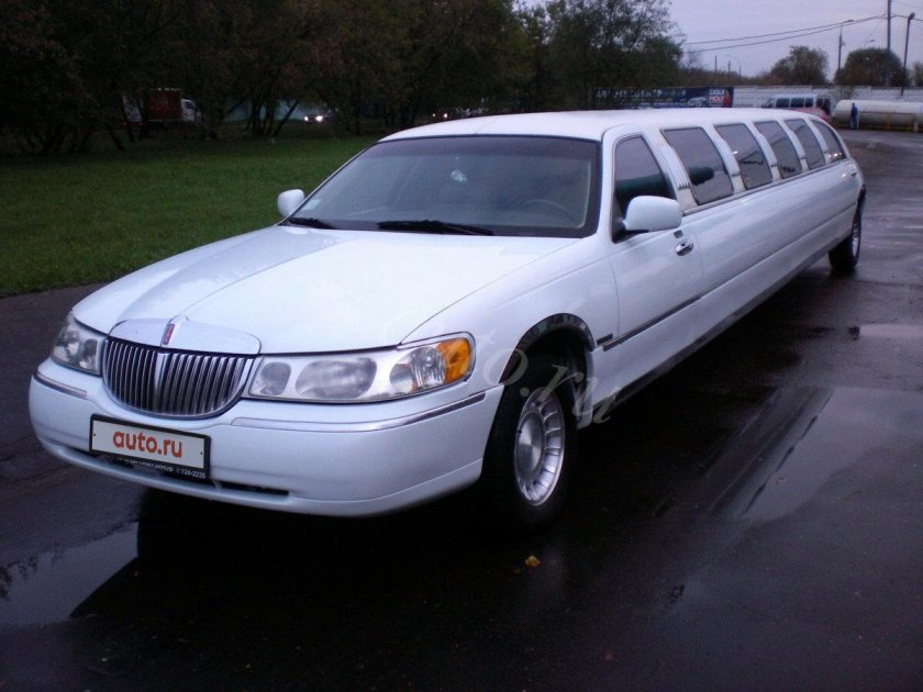 Лимузин Линкольн Таун