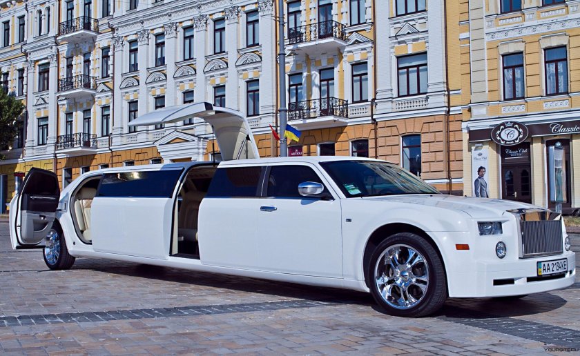 Роллс Ройс лимузин