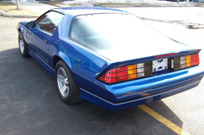 Chevrolet Camaro 1990