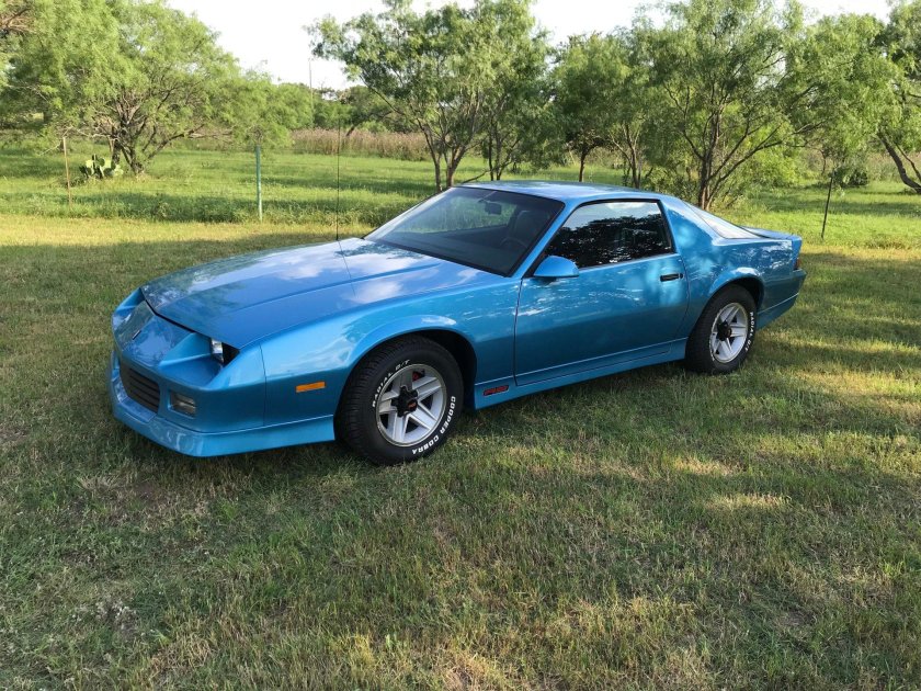 Chevrolet Camaro RS 1990