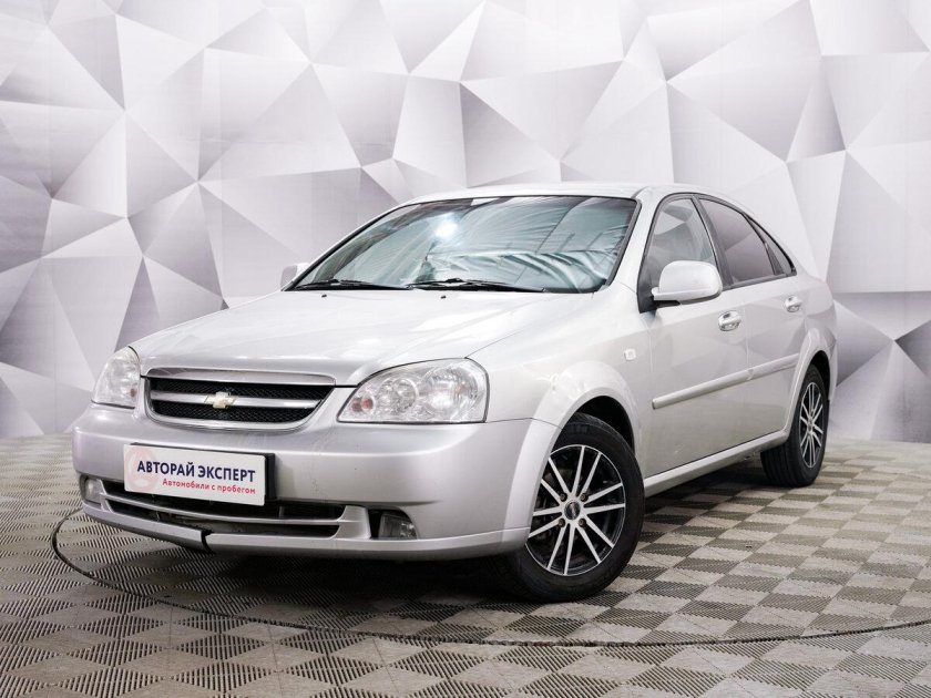 Chevrolet lacetti 2012