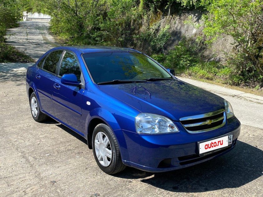 Chevrolet lacetti 2010 седан