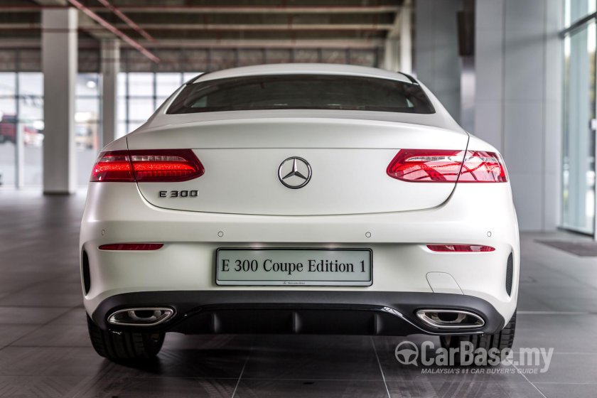 Mercedes Benz e300 Coupe