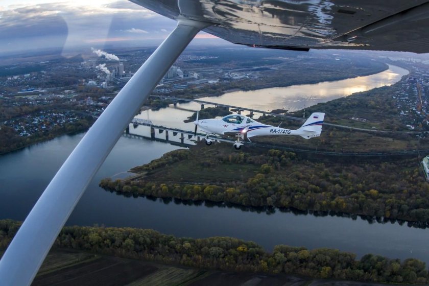 Аэродром Коломна полетать на самолете Aquila a210