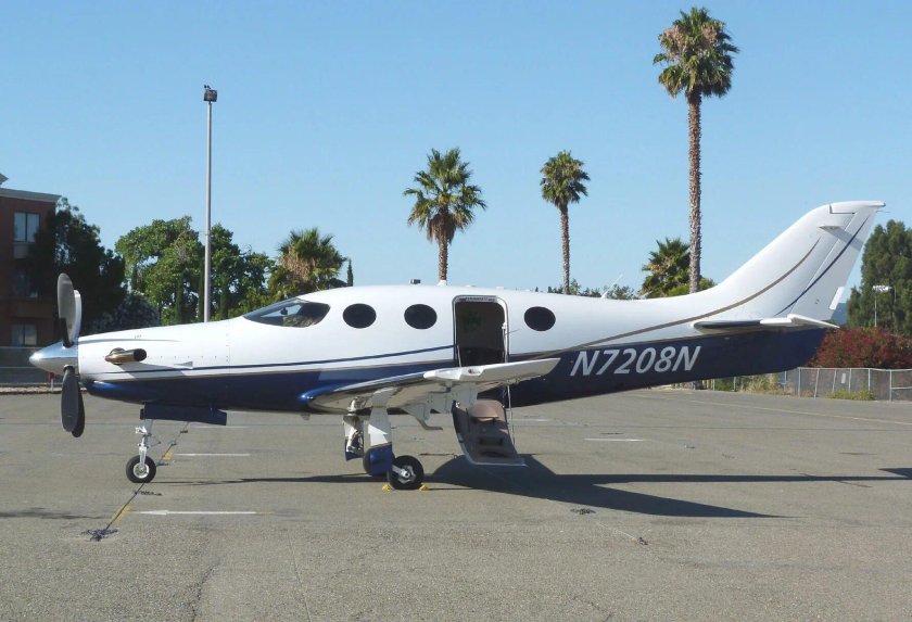 Бизнес-Джет Epic-lt