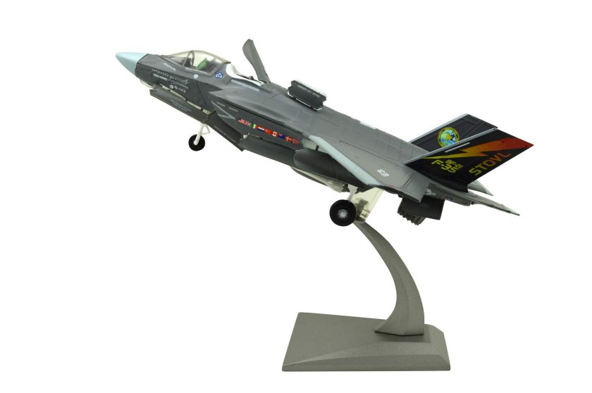 Самолет модель