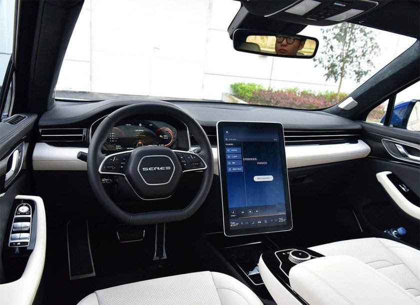 Хуавей электромобиль SF 5